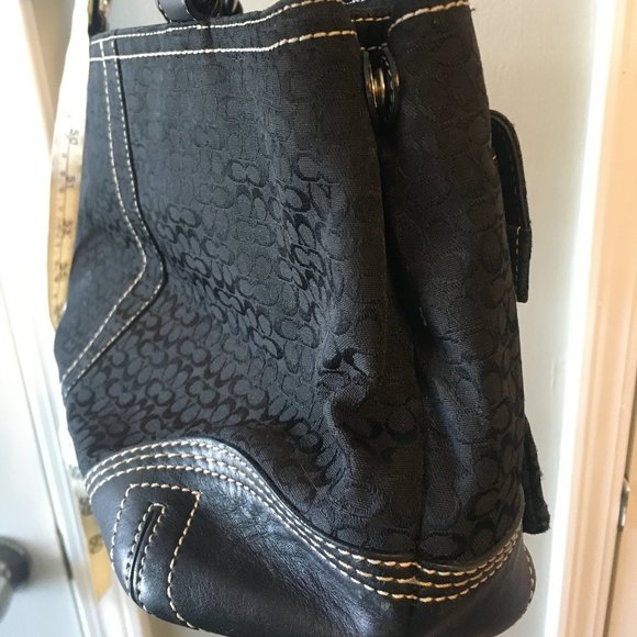 Coach Signature Jacquard Canvas Shoulder Bag - Picture 8 of 8